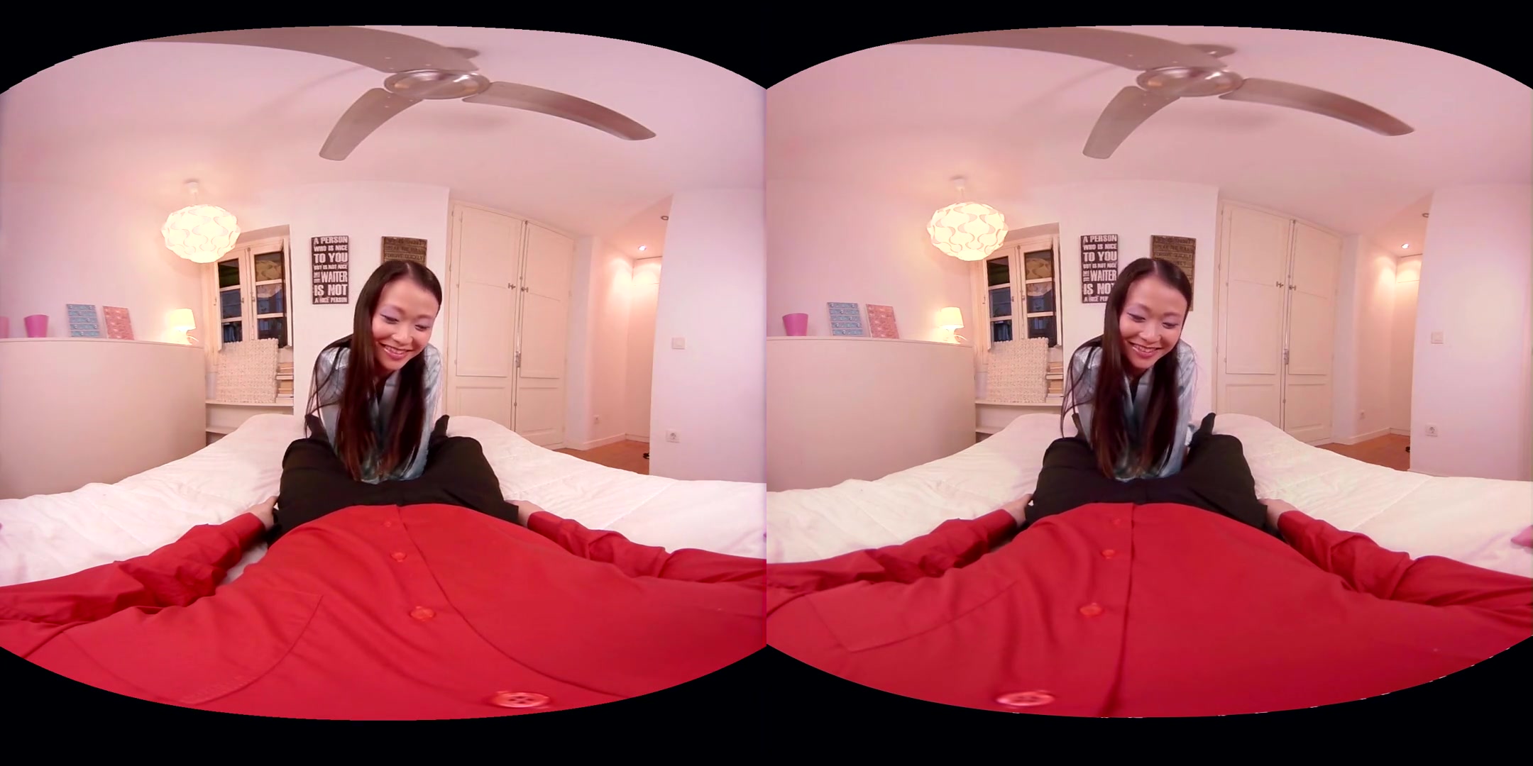 Pussykat in Hot Cam II - VirtualRealPorn