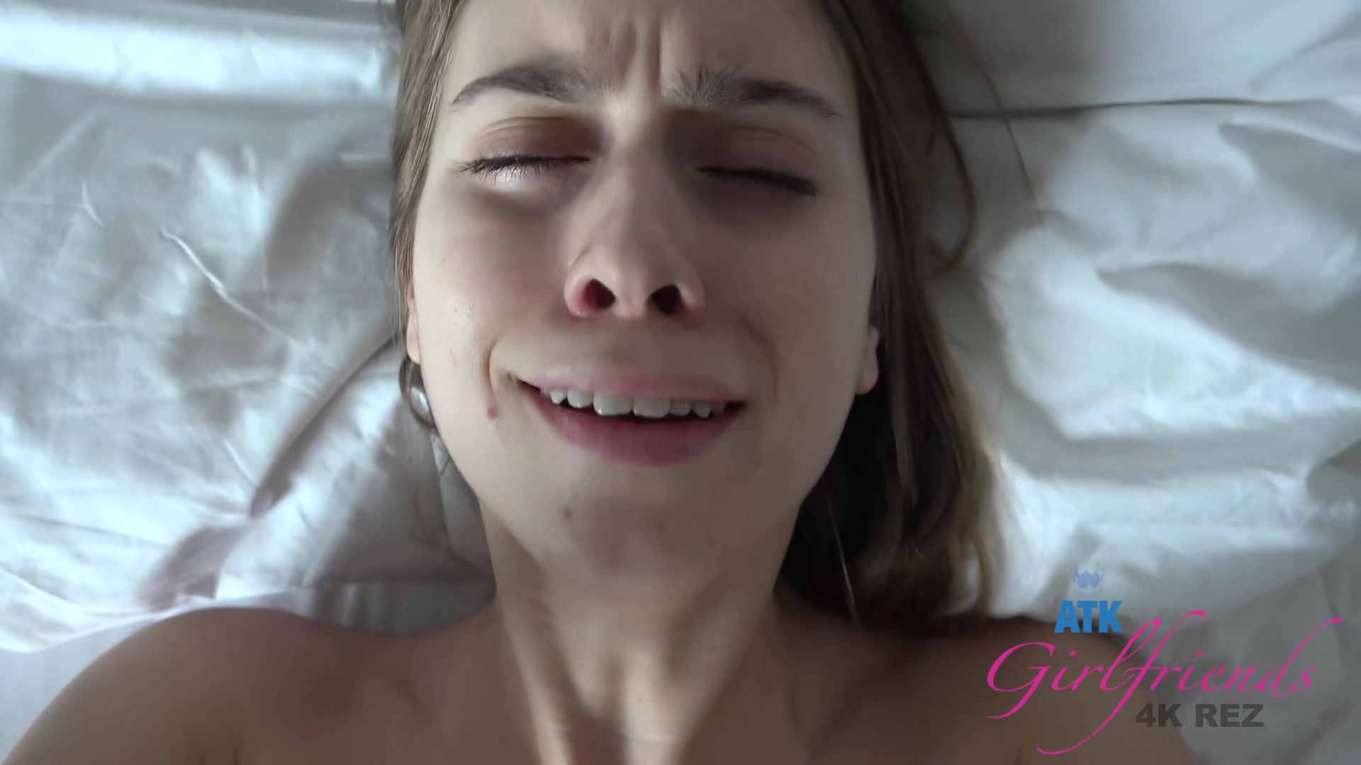 Cum Inside Pussy With Young Brunette Slut Jill Kassidy