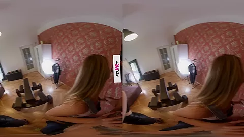 Alexis Crystal & Arteya in Alexis Crystal in The Kinky Flat - Ep. 2: Foreplay - perVRt