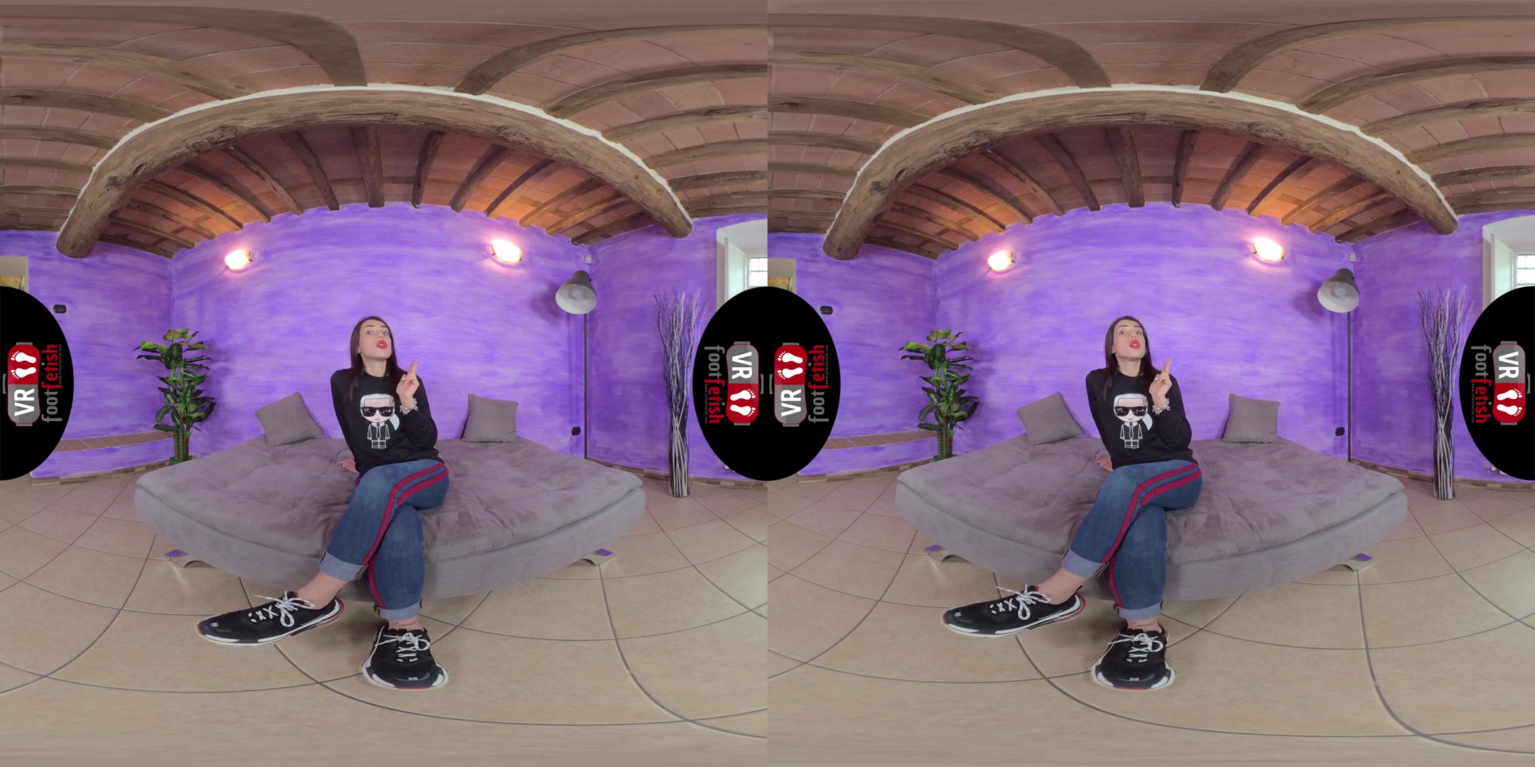 Beautiful Petra Wants You To Sniff Her Shoes And Smelly Feet - Virtual Reality Foot Fetish