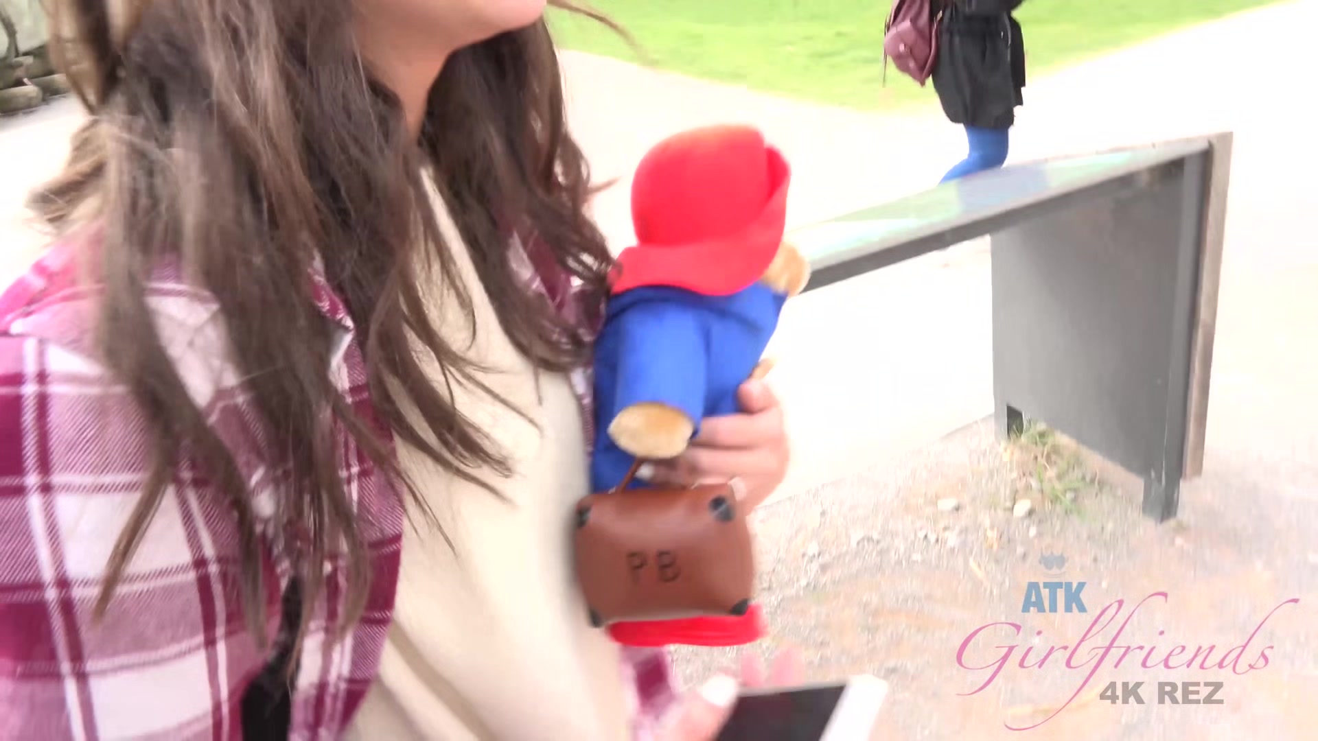 Virtual Vacation In London With Gia Paige Part 3