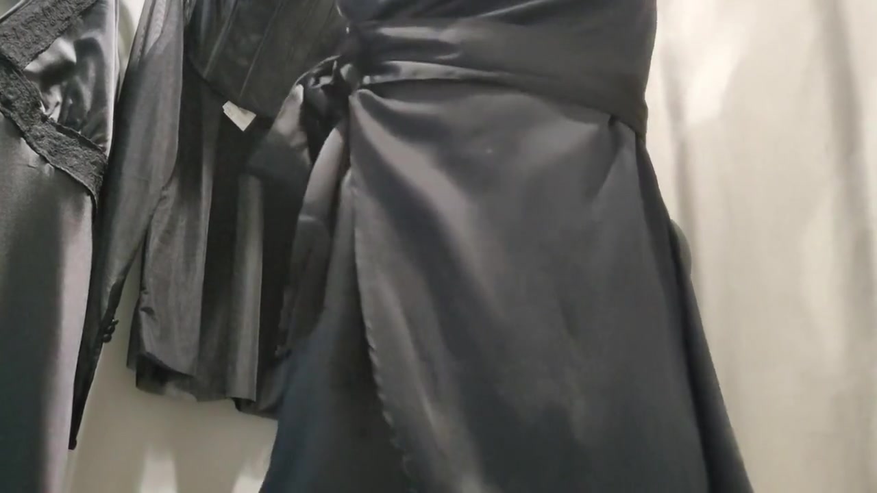 Pretty Girl Tries On Hot Outfits Without A Bra