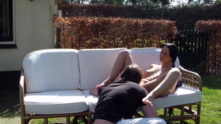 Outdoor sex session with breasty brunette hair