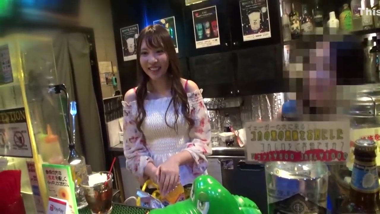 Emi The Lewd Bar Owner In Akabane Kita-ku Appears! She Mass-produces Regular Customers With Her Naughty Hospitality Created B