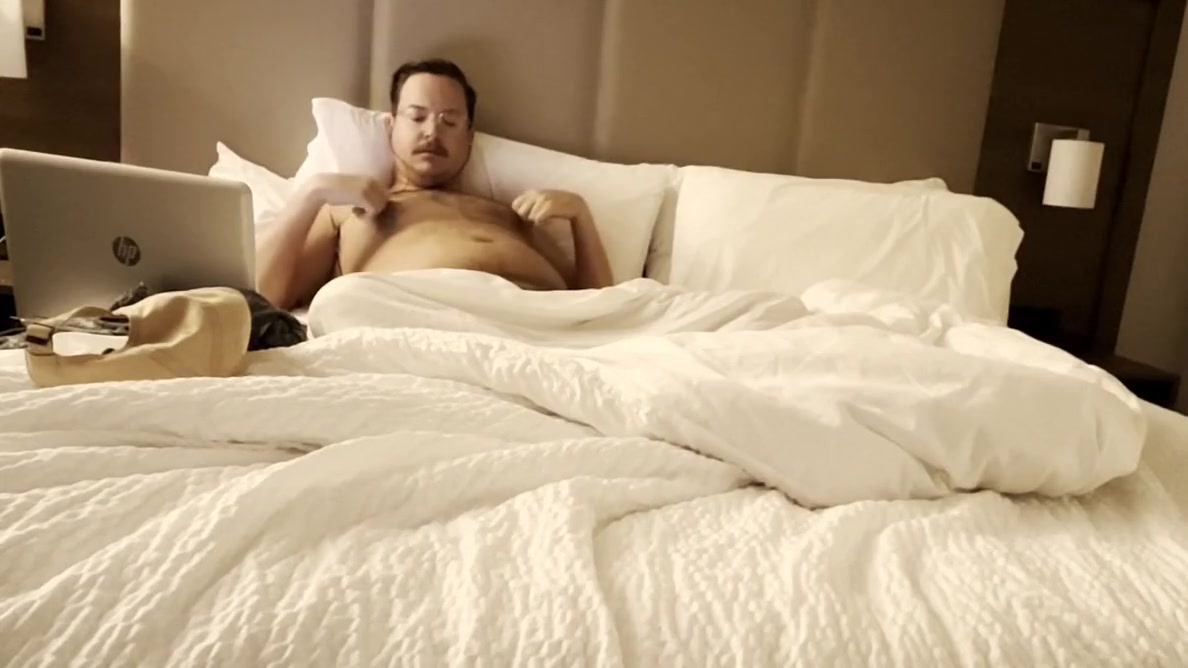 Face Reveal Jerking And Shooting Big Load - Dick Dawson