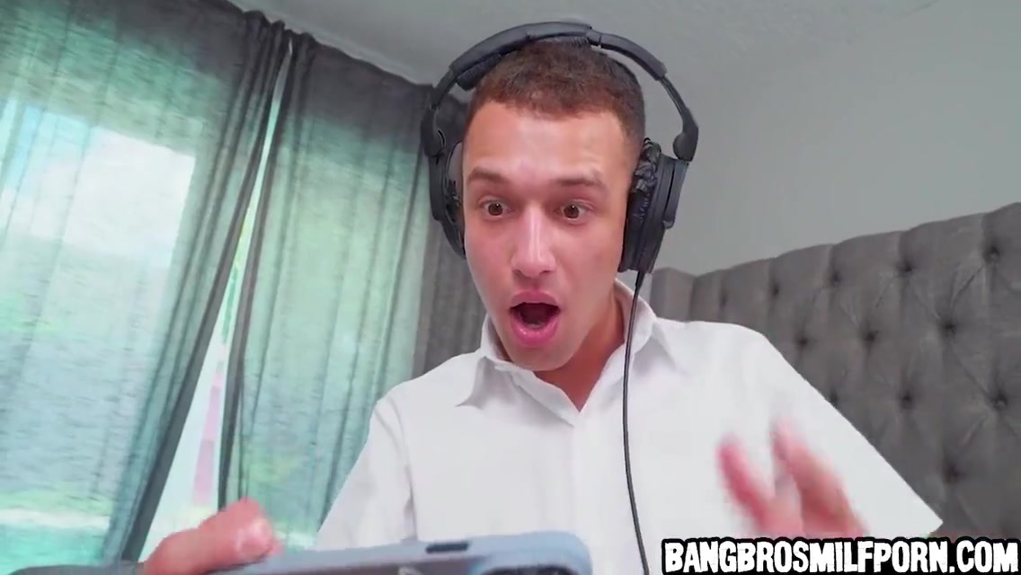 He Fucks His Stepsister And Her Yoga Instructor 5 Min