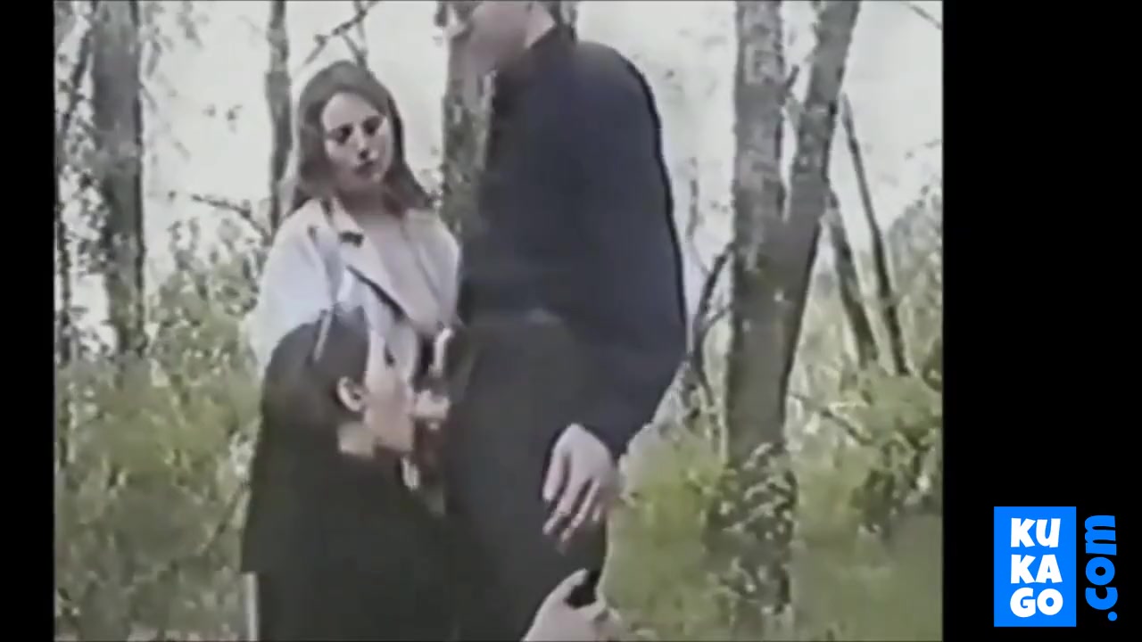 Two Amateurs Milfs In Stocking Fuck Lucky Guy In The Fo