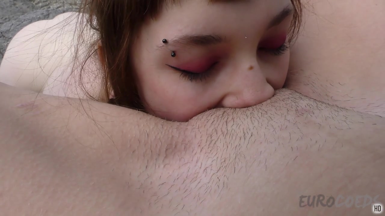 Pussy Licking On A Public Beach While On Vacation In Croatia Andy teen 18+ Loves Tasting Miss Pussycat