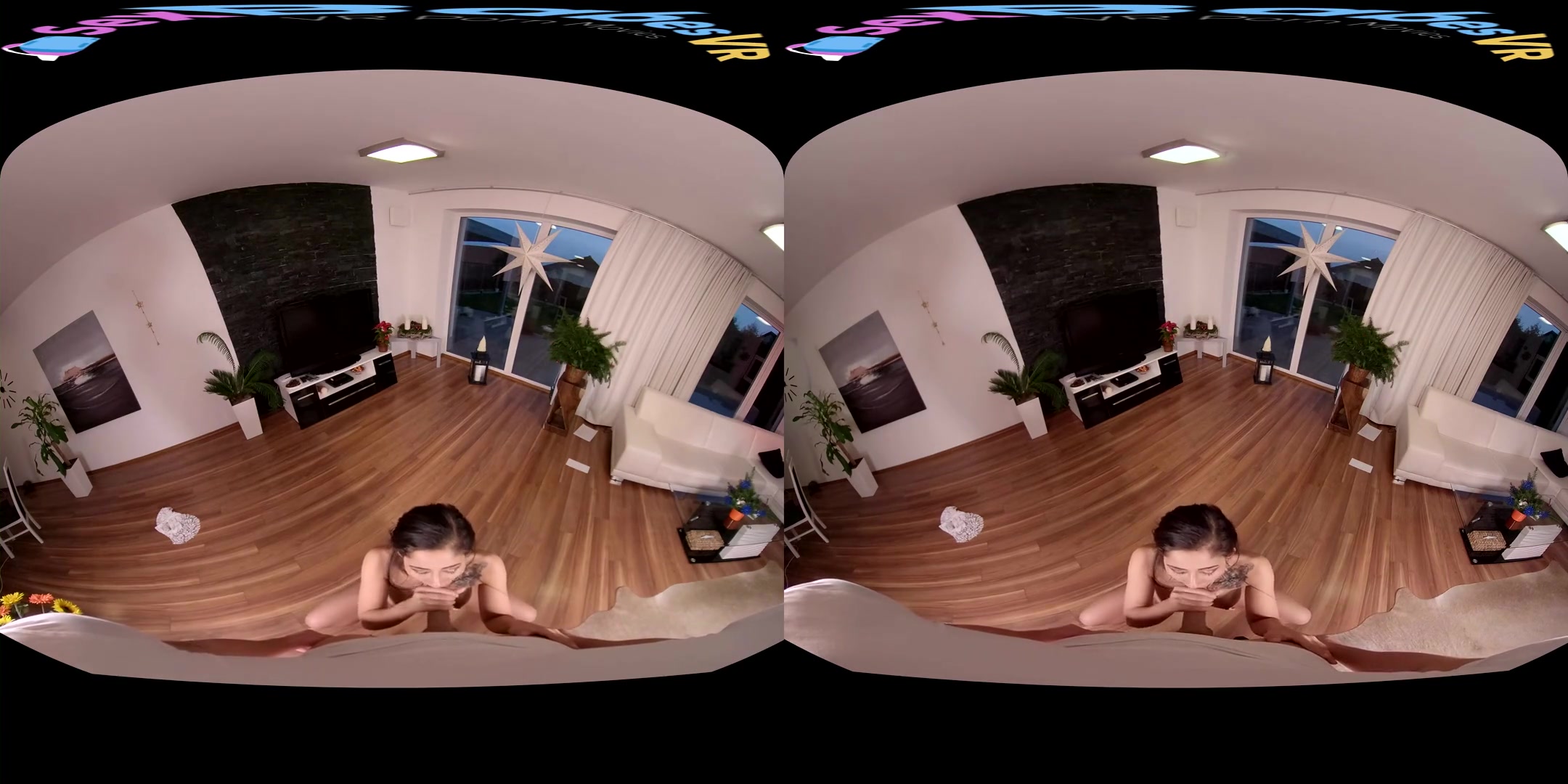Darcia Lee in Gift For Pleasure - SexBabesVR