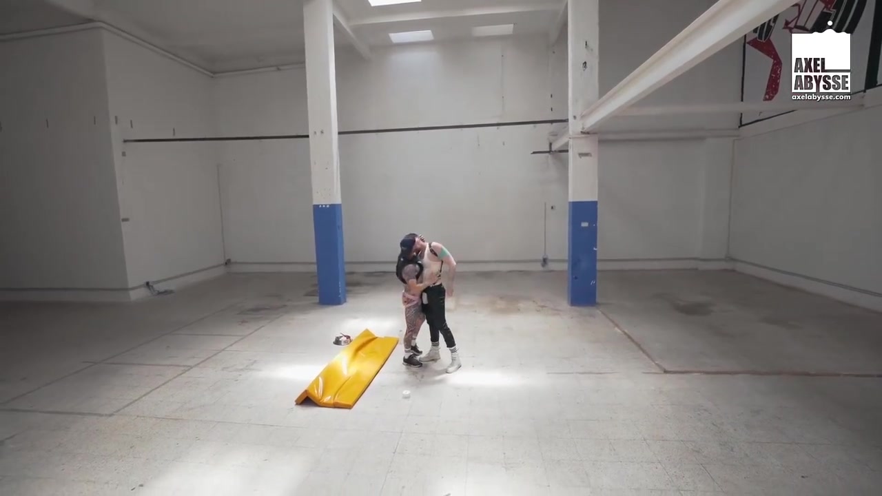 Tantricff Wrecks Each Others Butt Hole - Rose Bud And Axel Abysse