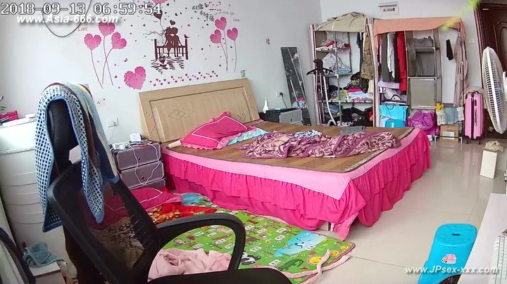 Hackers use the camera to remote monitoring of a lover's home life.334