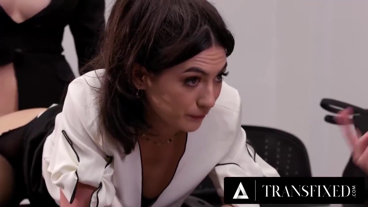 Megan Mistakes And Ariel Demure - Consummate And At Public Movie