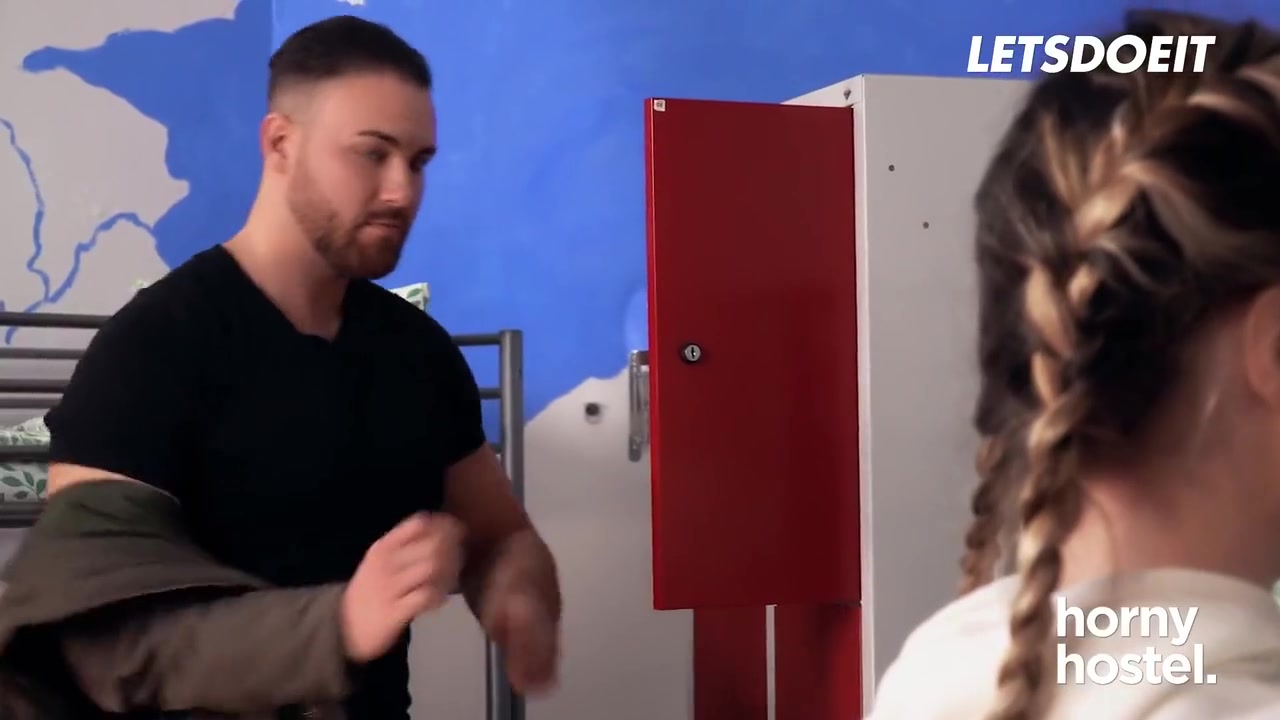 Mona Blue - Stepsis Gives Her Stepbro The Chance To Fuck Her Good