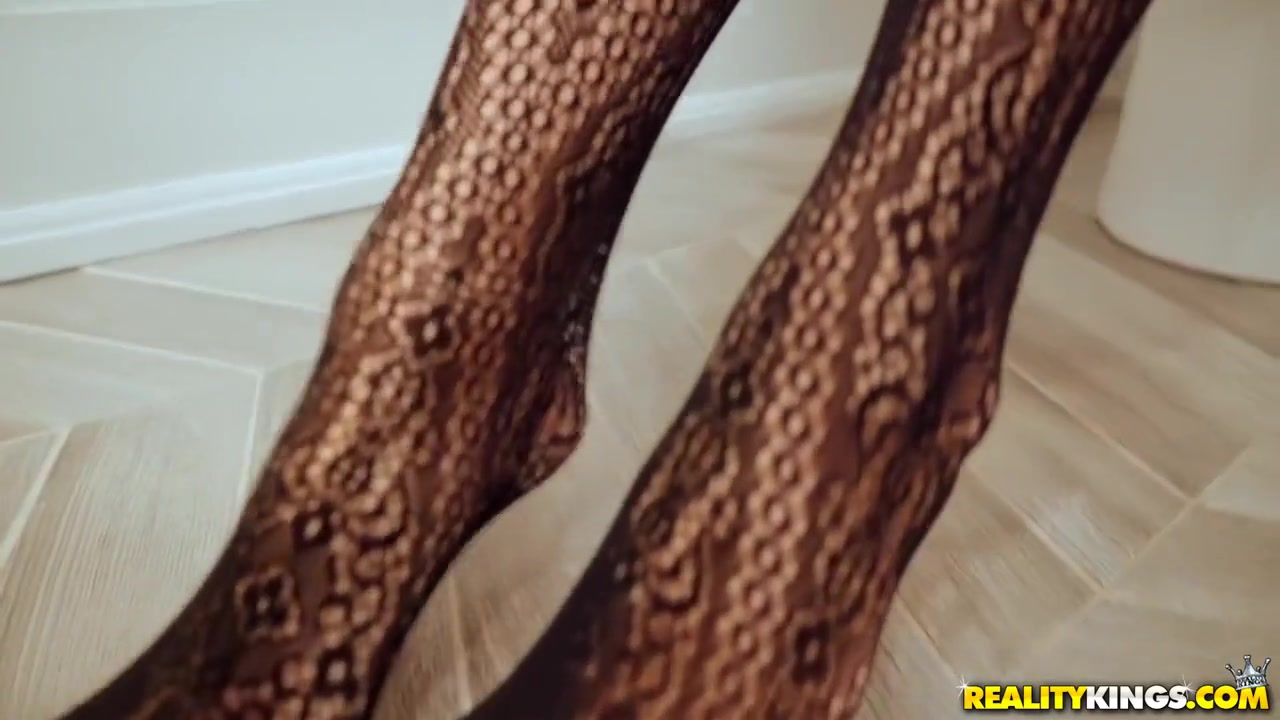 Has Her Fishnets Ripped Before An Anal Fuck - Tyler Steel And Marley Brinx