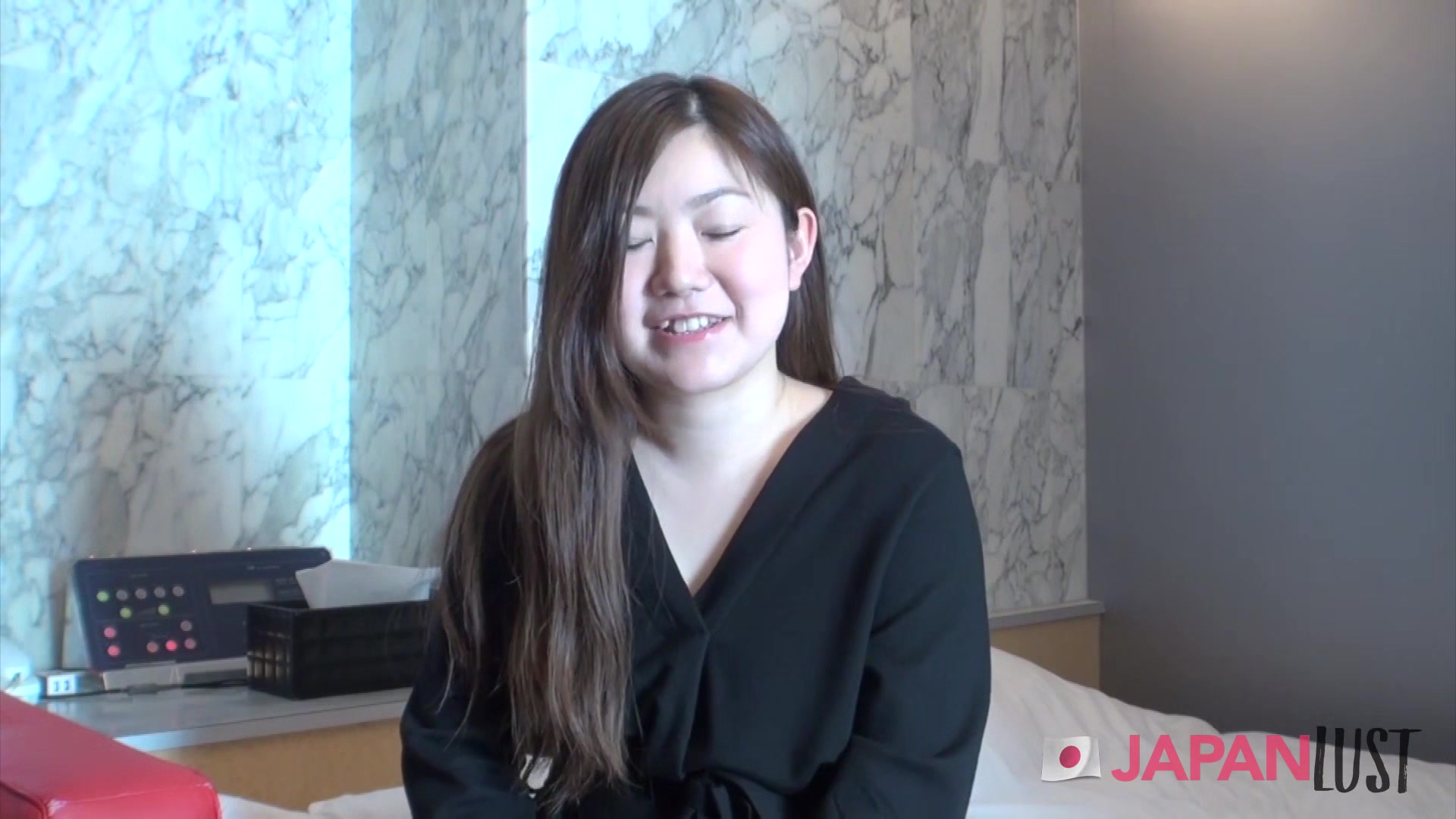 Freaky Japanese Wife Shows Us What Her Shaved Pussy Can Do