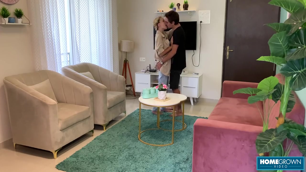 Blonde Babe Receives Hard Pussy Fucking From A Tattooed Man