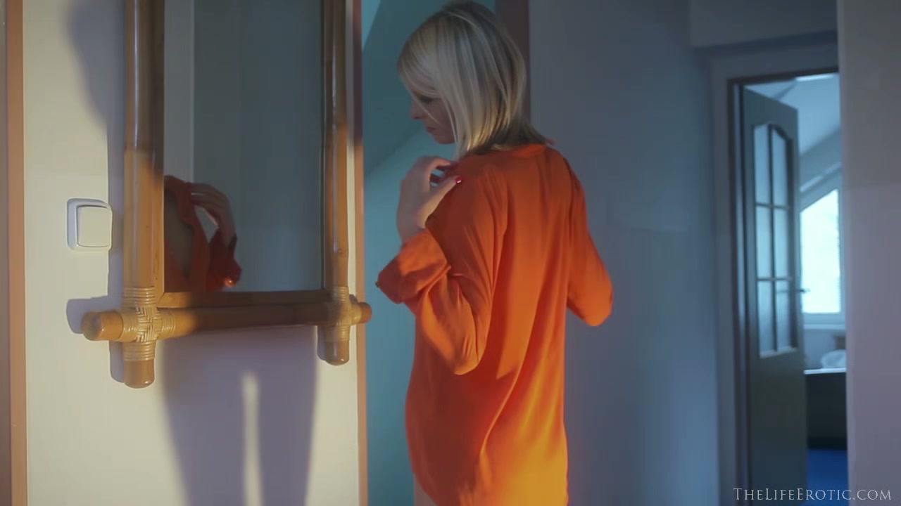 Sensual Reflection - Nastya C - TheLifeErotic