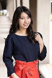 Watch Sakura Ninomiya videos