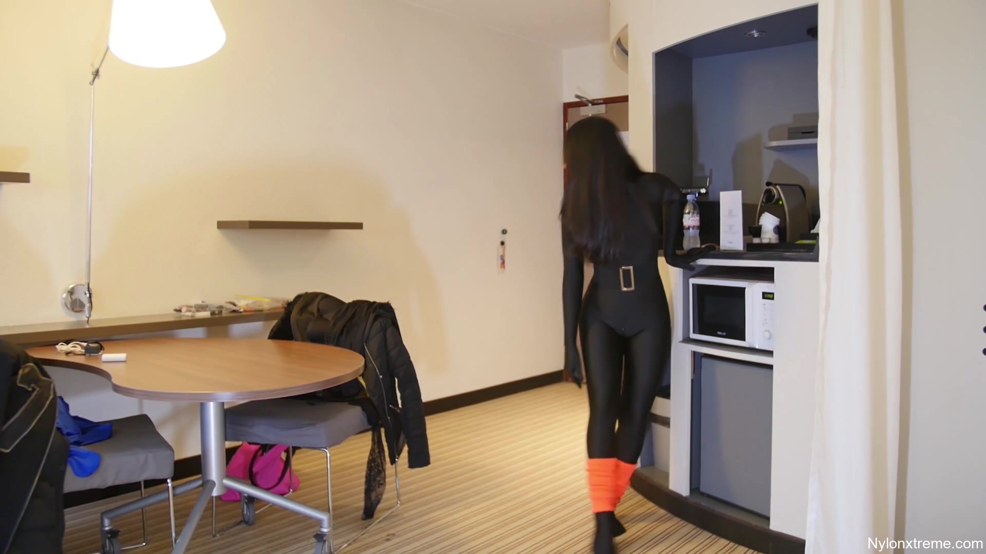 143 Jeruka Delmar Black Zentai Fucked - Sex Movies Featuring Sexy Tights
