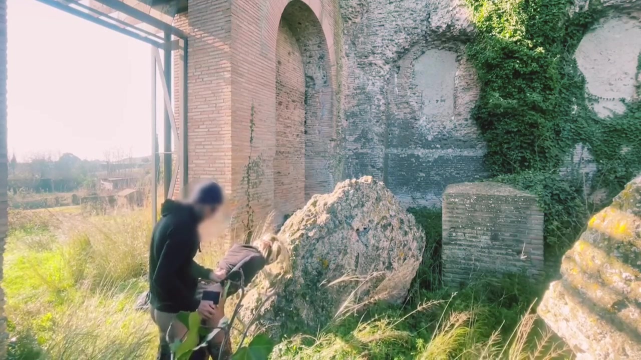 A 90 In The Roman Ruins With A Plug