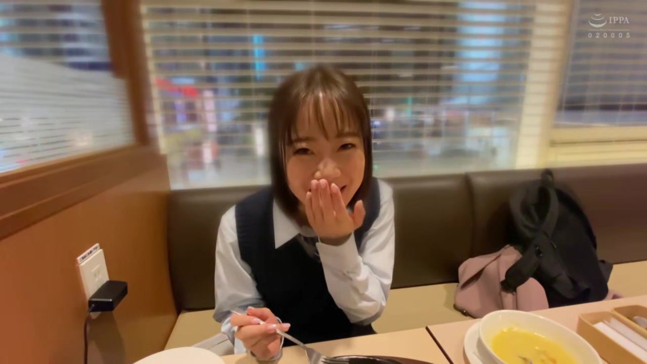0001232_日本人女性がガン突きされる痙攣イキセックス
