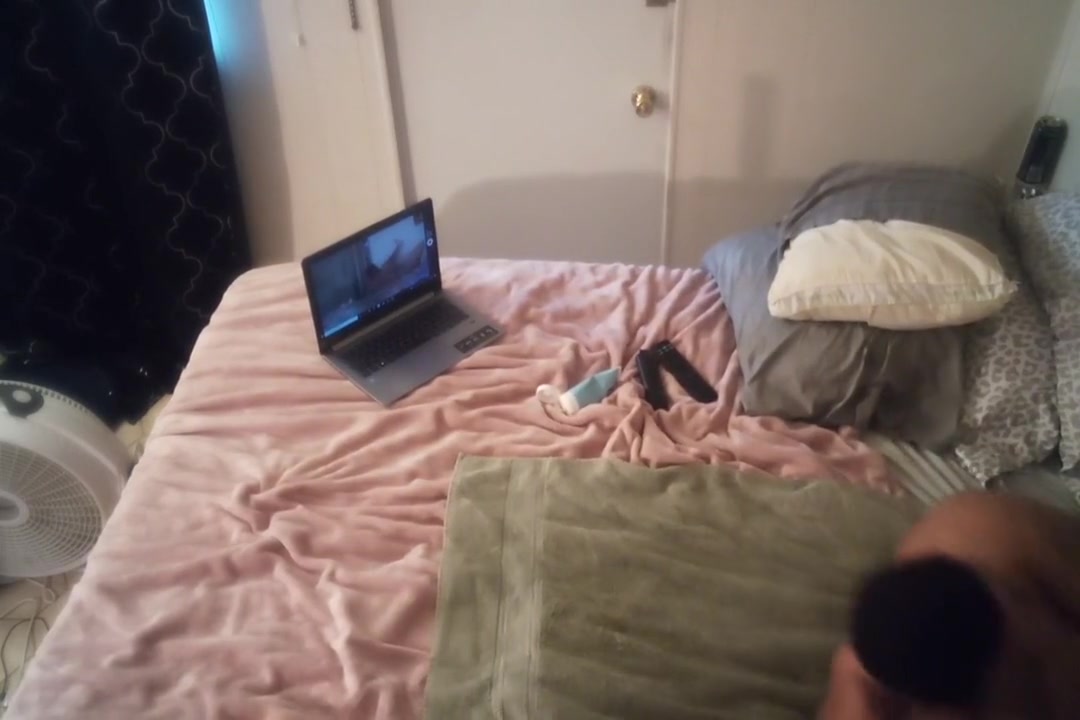 Sexy Guy Fucks Himself With Dildo Then Explode In His Own Mouth Face And Body add Me Like Me