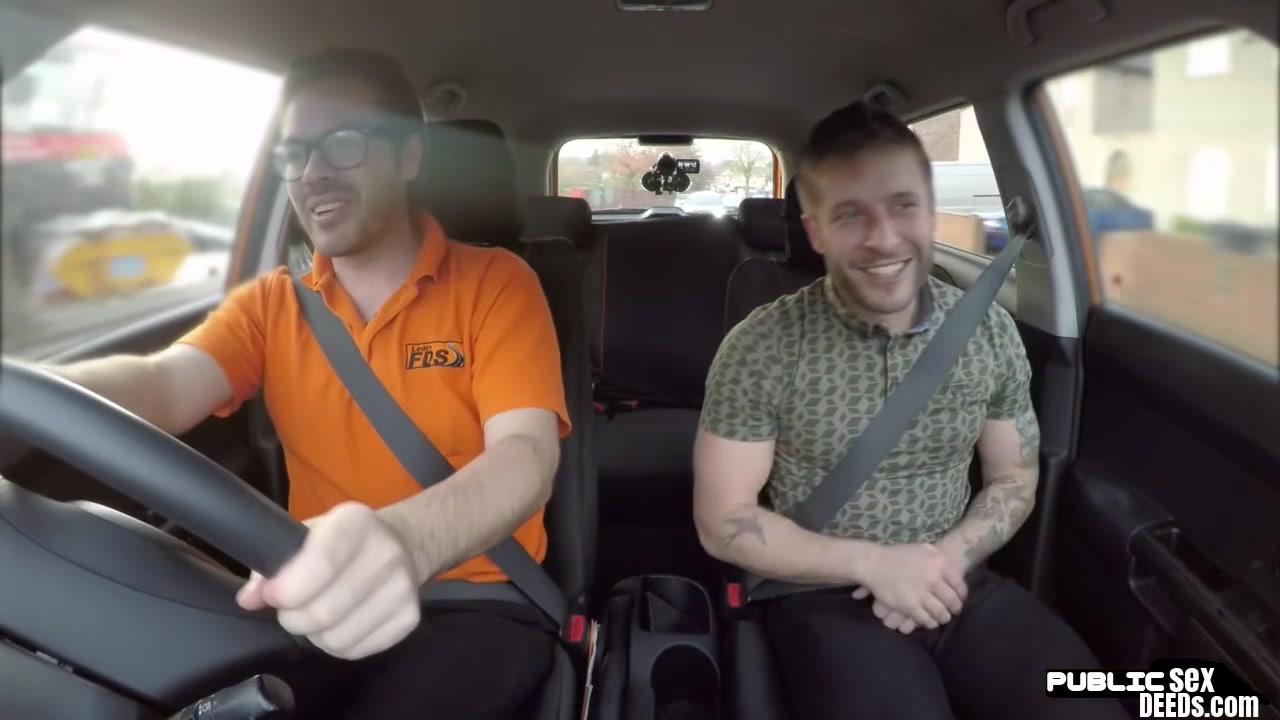 Real driving student 18+ blowing teacher in car