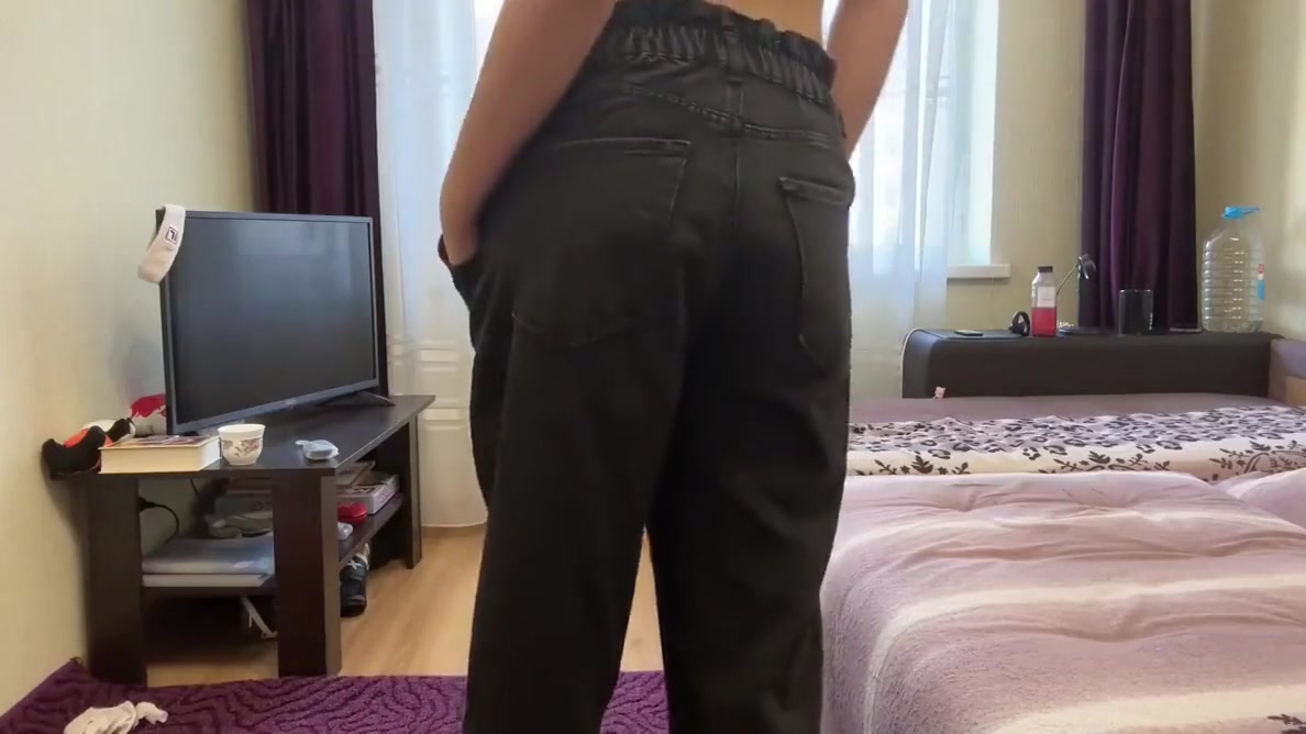 Foot Fetish In Jeans And A Great Orgasm