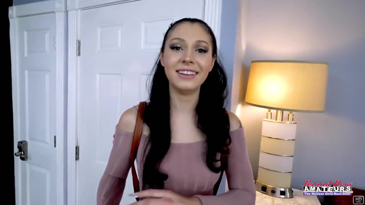 Raven Lane - Curvy Dick Drainer Sucks And Deep Throats A Lucky Hard Cock!