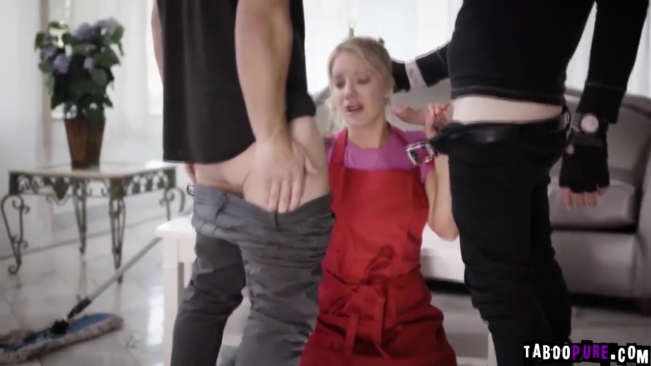Candice Dare In Sucking Two Hot Cocks At The Same Time