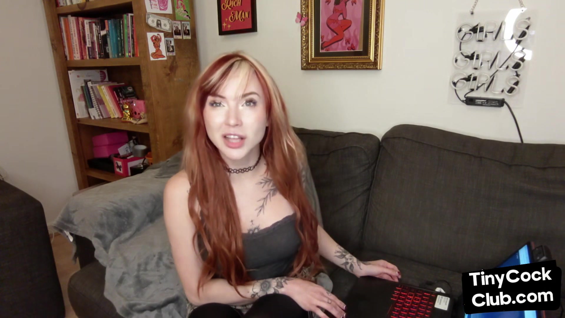 SPH tattooed solo babe talk dirty about poor small cocks