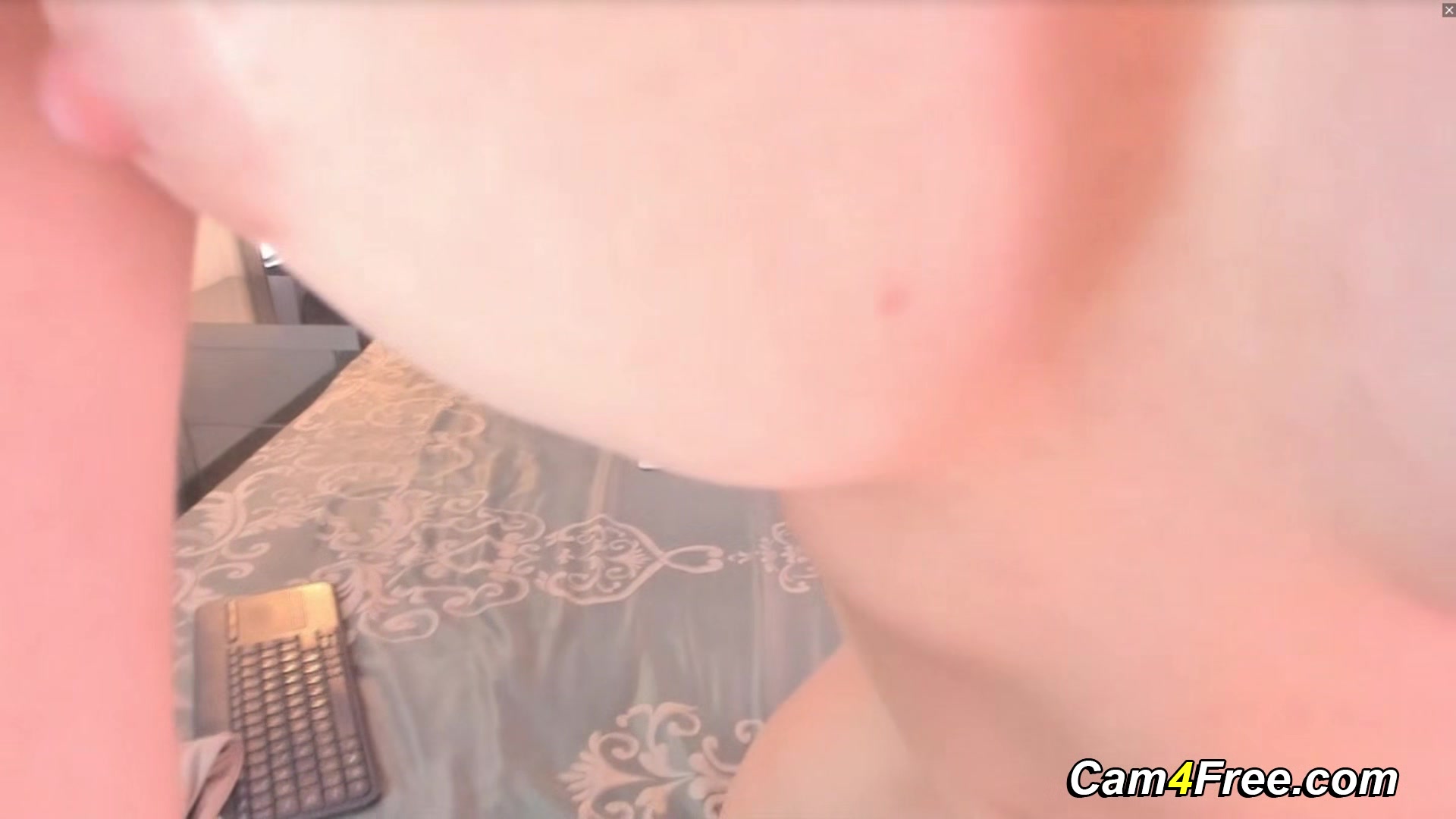 This Sexy Latina Playing With Her Pussy With Vibrator