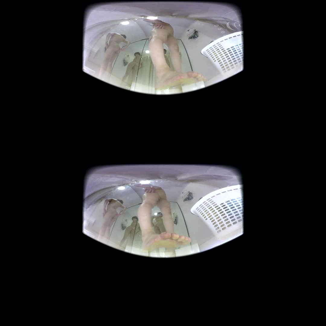 Footage From a Changing Room - PetersPrimoVR
