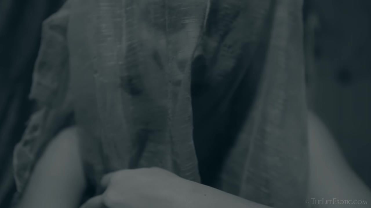 Vila 2 - Raeah - TheLifeErotic