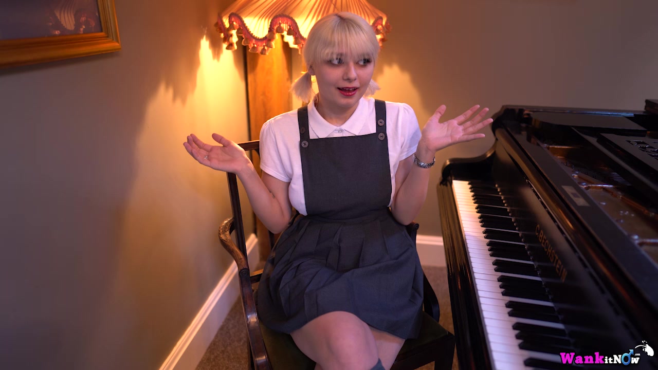 Baby Dolliiy - Pianists Penis - Sexy Videos - WankitNow