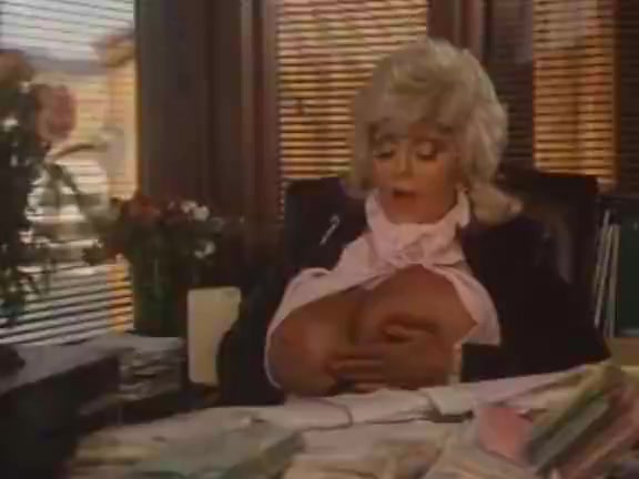 Candy Samples, Lisa De Leeuw, Shanna McCullough in vintage xxx video