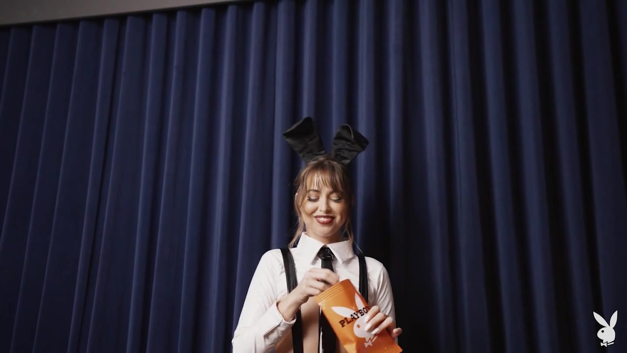Riley Reid in Bunny Snack - PlayboyPlus