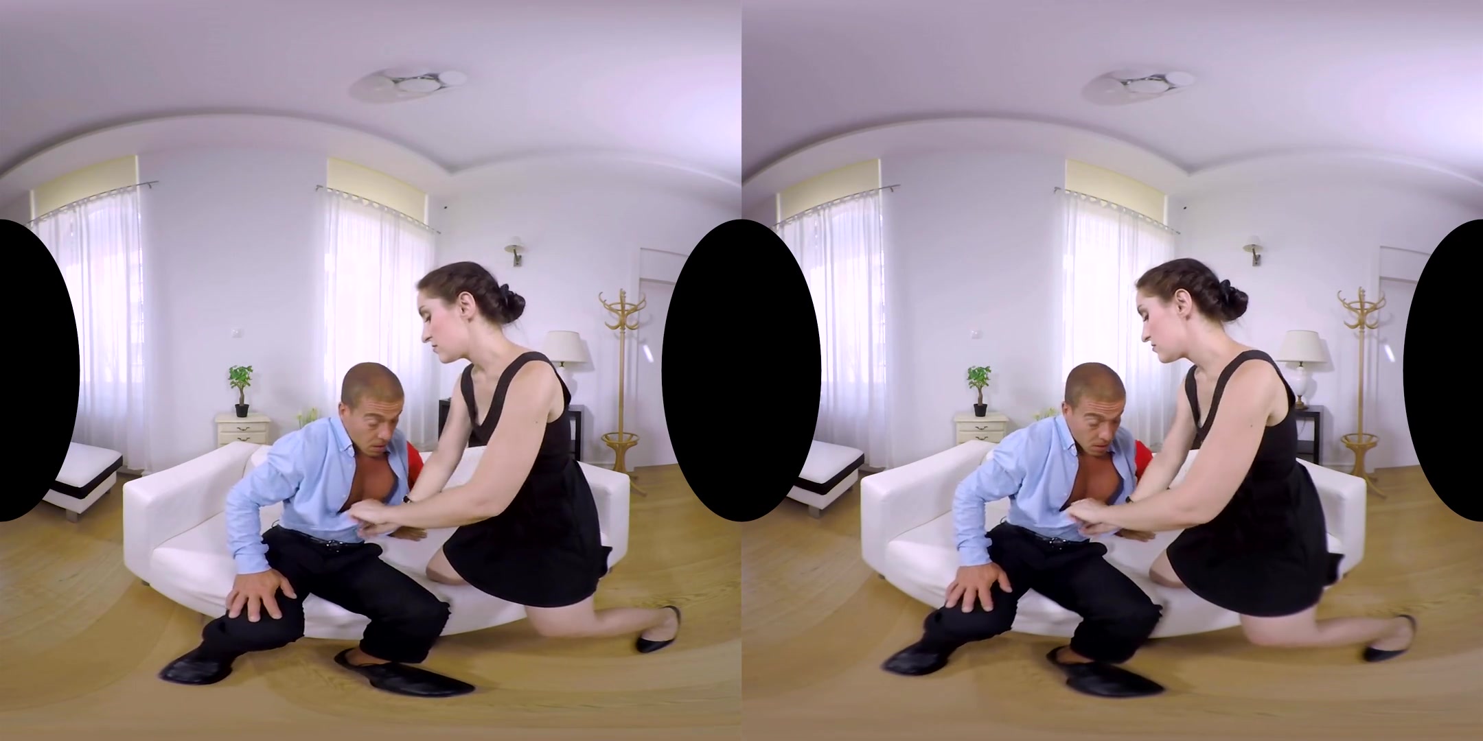 Di Devi in The Pussy Of The Manager - - RealityLovers