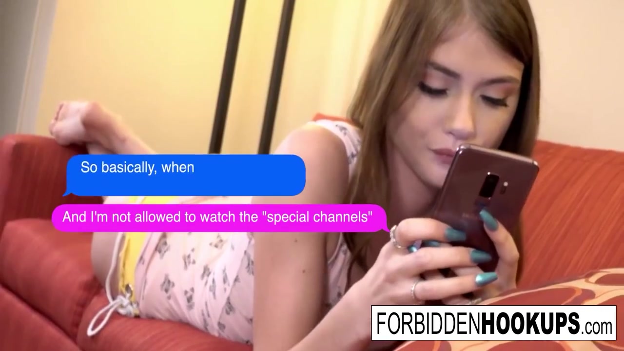 Lucky Guy Bangs His Soon To Be Step-sister