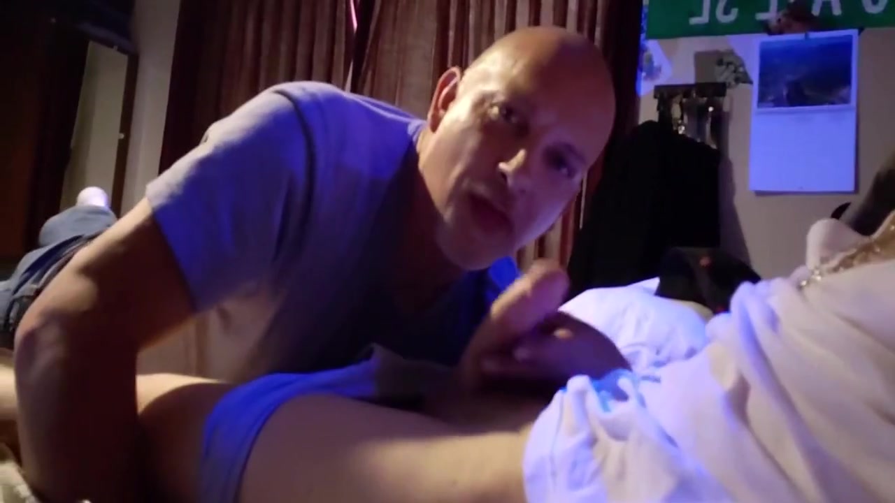 Sucking Mike New 4 Min