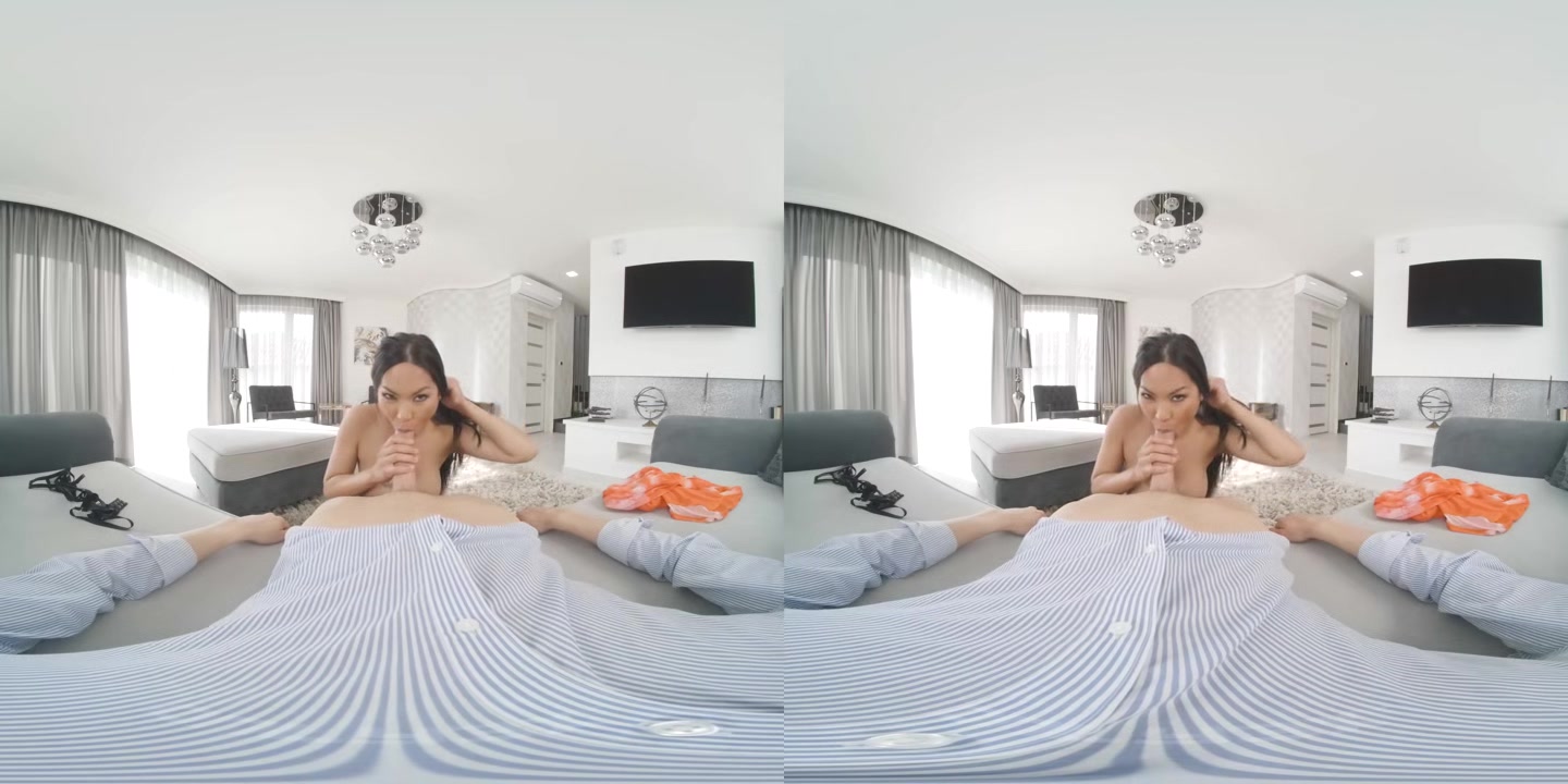 Polly Pons Went On A Shopping And Fucking Spree The Asian Style - Only3xVR
