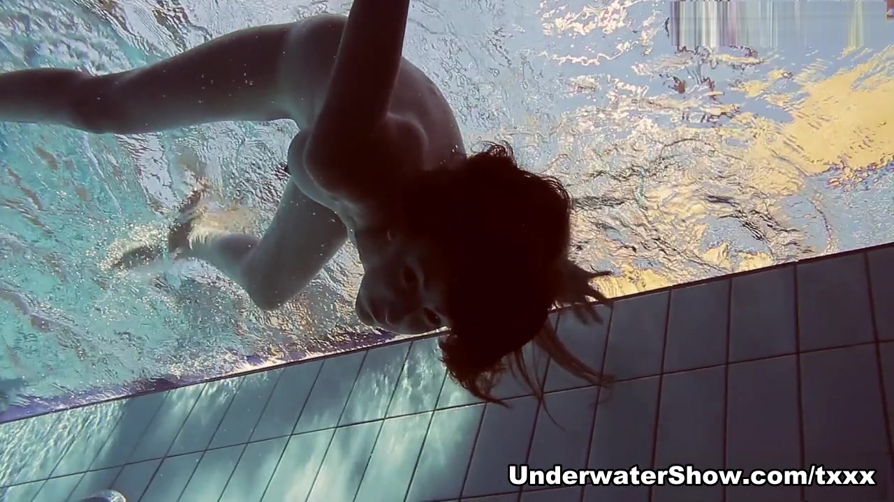 UnderwaterShow Video: Lastova