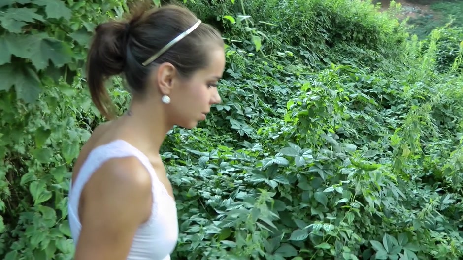 Gal stayed in stockings while riding rod in public