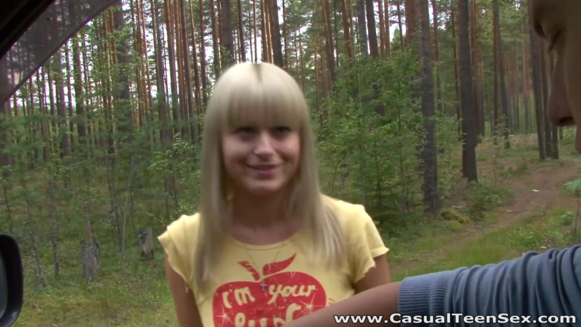 Casual teen 18+ Sex - Hitchhiker fucked in the woods
