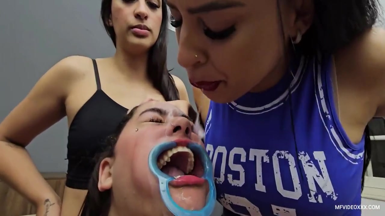 Boton Girls Spitting