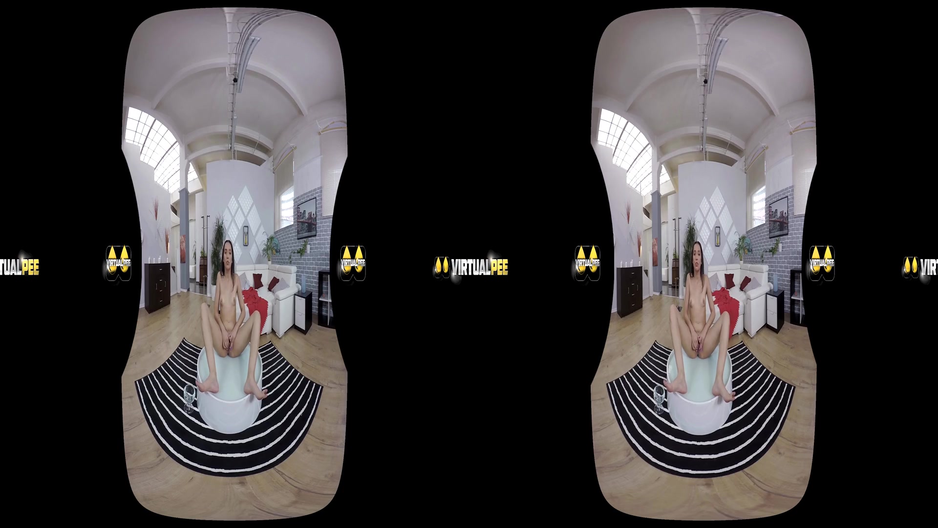 Amanda Estela in Gulping Her Piss - VirtualPee