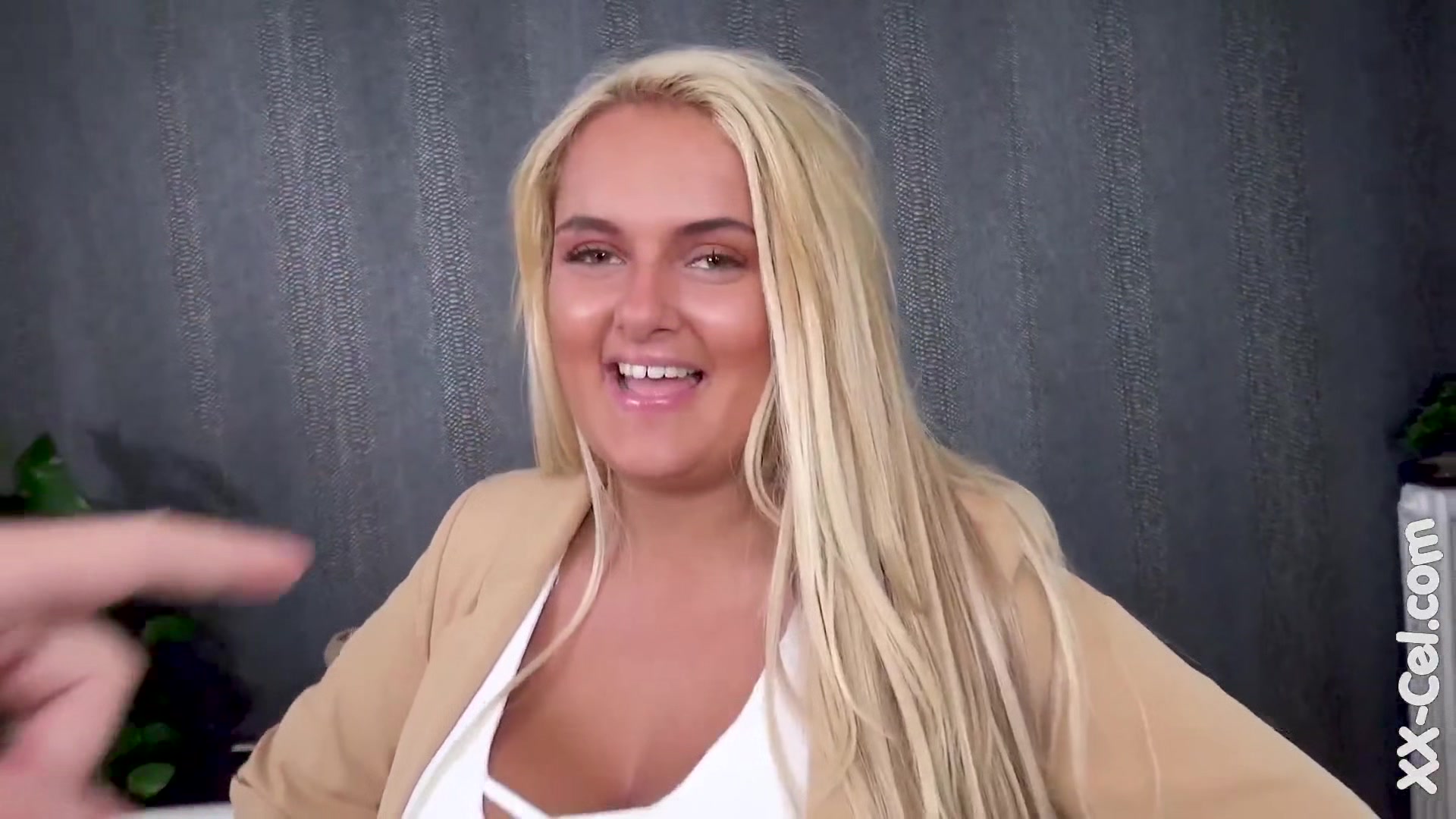 Titsucking Tanned Tatas Porn Movie - Xx-Cel