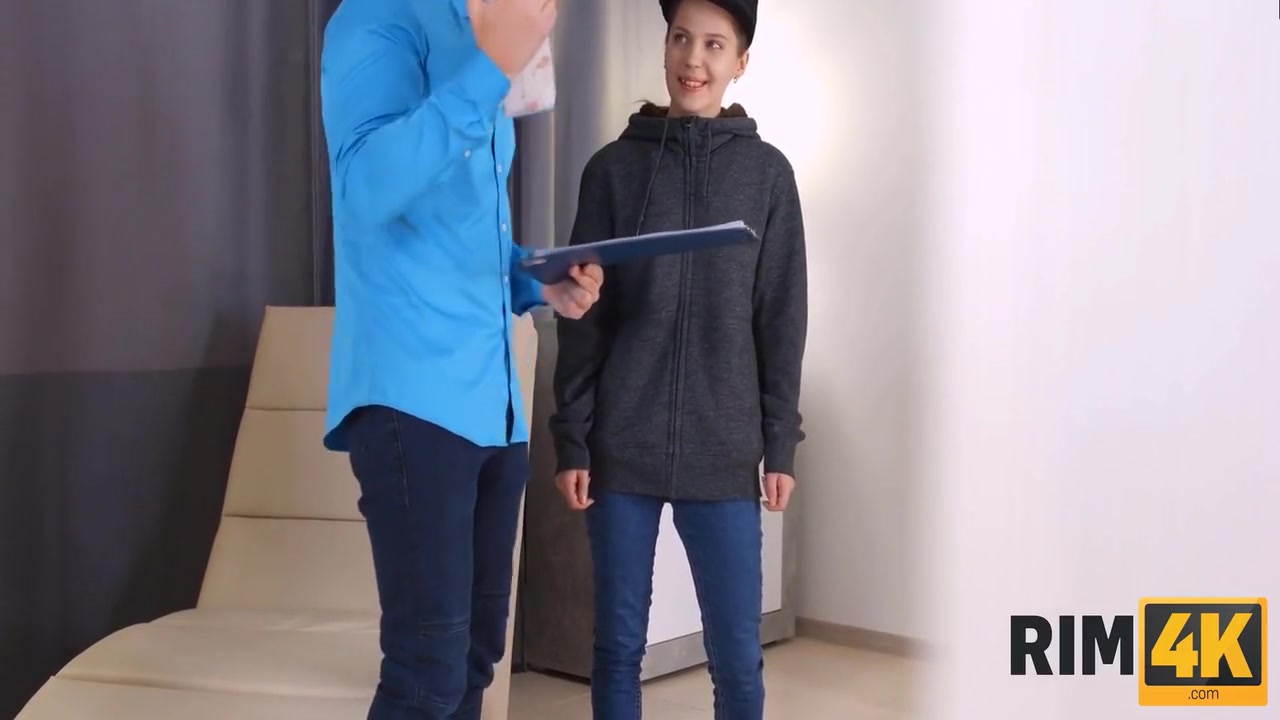 Delivery Girl And Guy Each Other Still They Have Sex 11 Min - Don't Know And Stasia Si