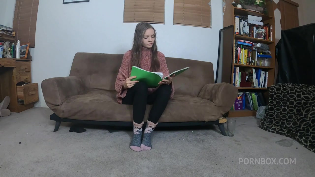 Got pissed On While Trying To Work! (Jessae Rosae x Savory Step father) - PissVids