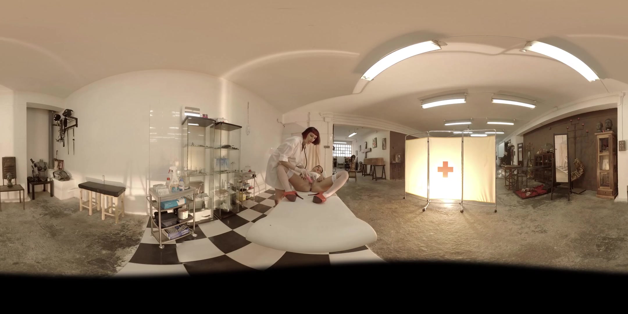 Mistress Minerva & Valentina Bianco in First-Sex Kit: All the Hand Inside - VirtualPorn360
